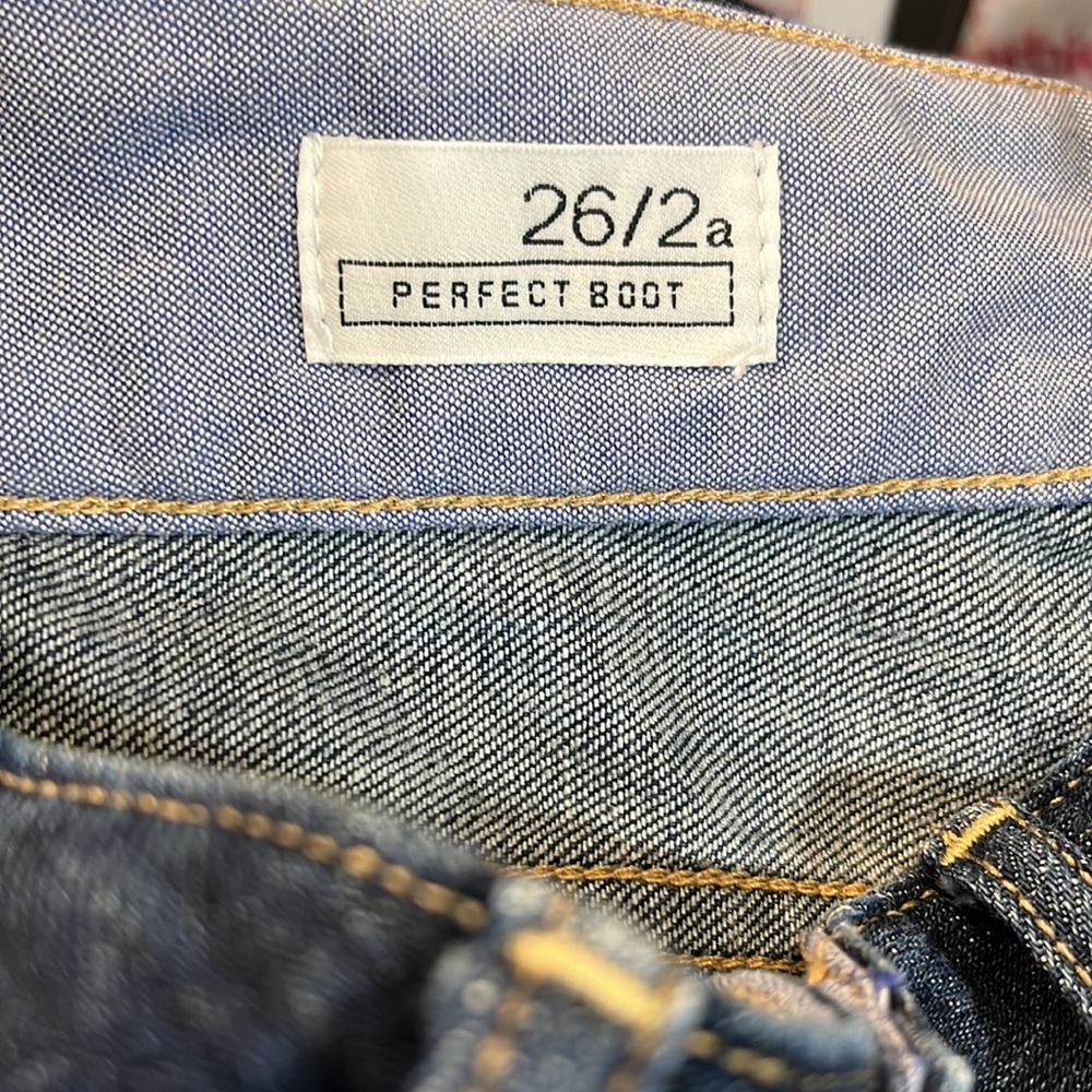 GAP Perfect Boot Dark Wash Jeans-26/2 - Picture 3 of 4
